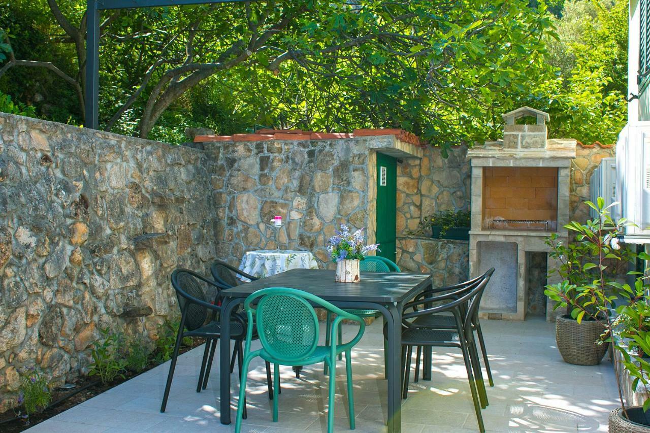 Old Stone House Mario Villa Podgora Bagian luar foto